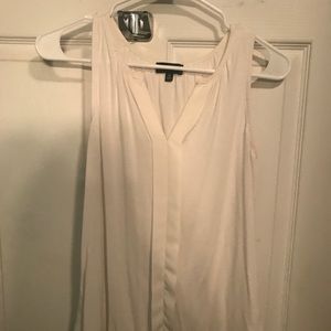 Sleeveless dressy shirt